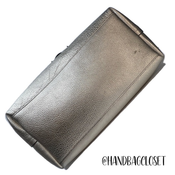 Coach Gold Metallic Market Tote F76776 & Wallet 22882 Clutch Set - Picture 11 of 16